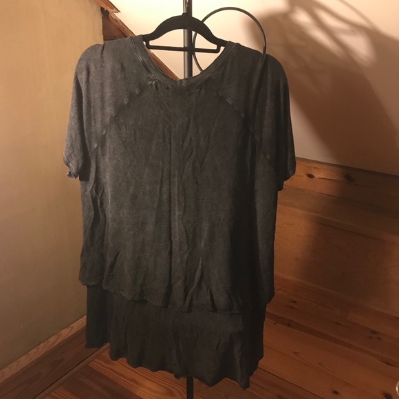 Altar’d State Slate Gray Ruffle Tee, EUC, M - Picture 2 of 13